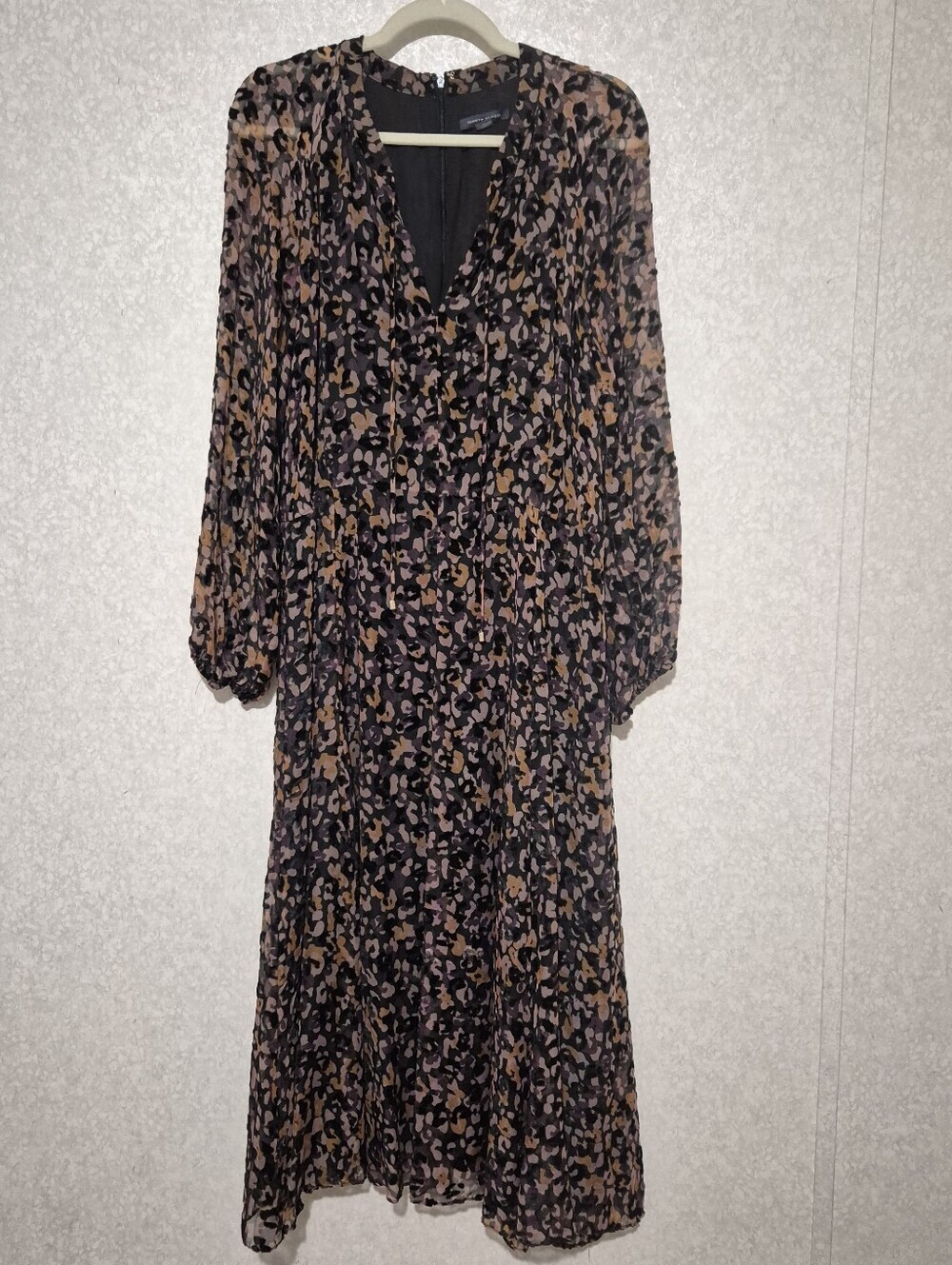 Tommy Hilfiger Black Floral Print Long Sleeve Midi Dress...Size:16